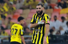 北京110-118深圳 球员评价：3人优秀，3人良好，6人低迷